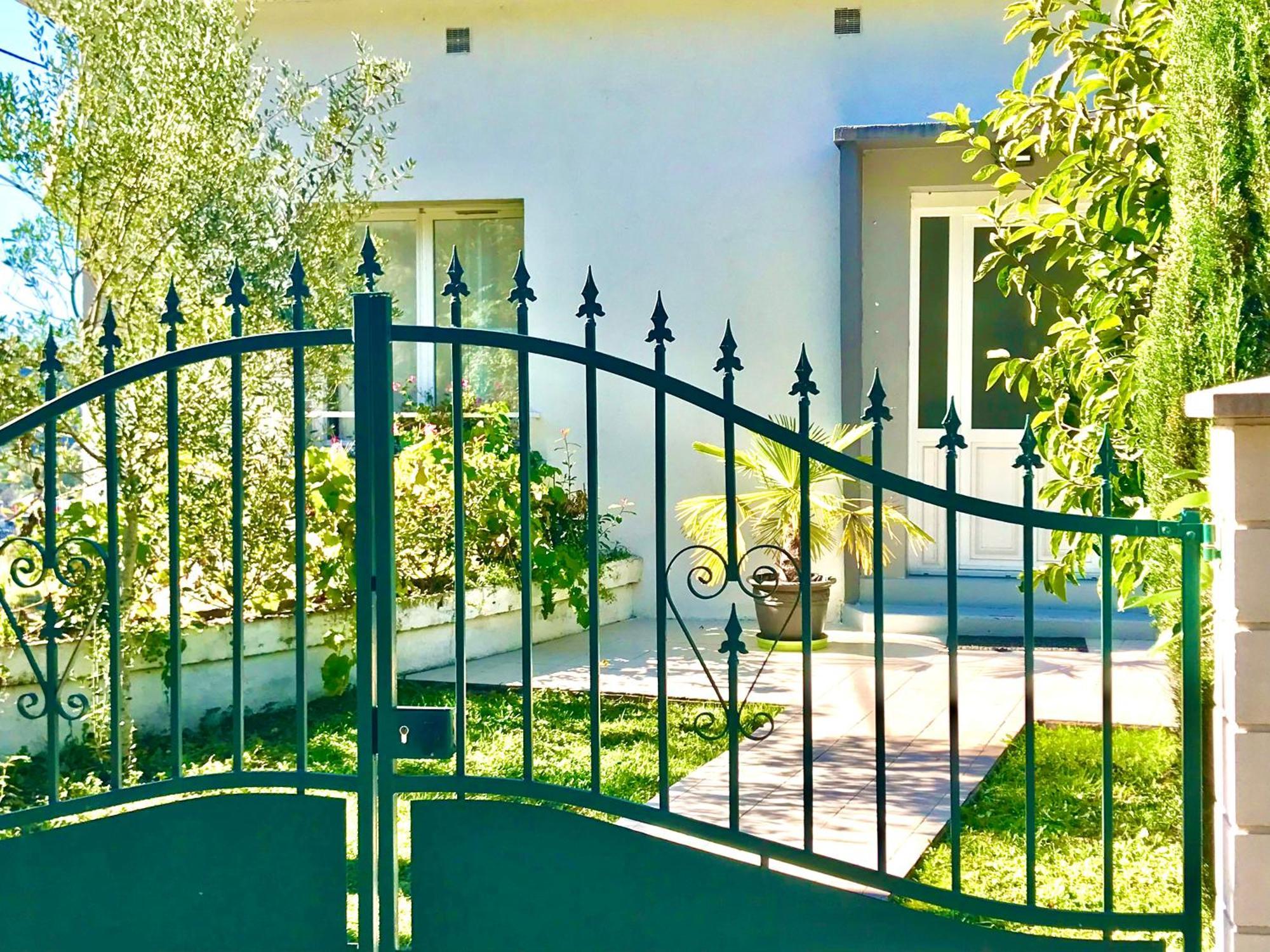 Villa Maison Blanche Tulle 1 A 4 Personnes Kültér fotó