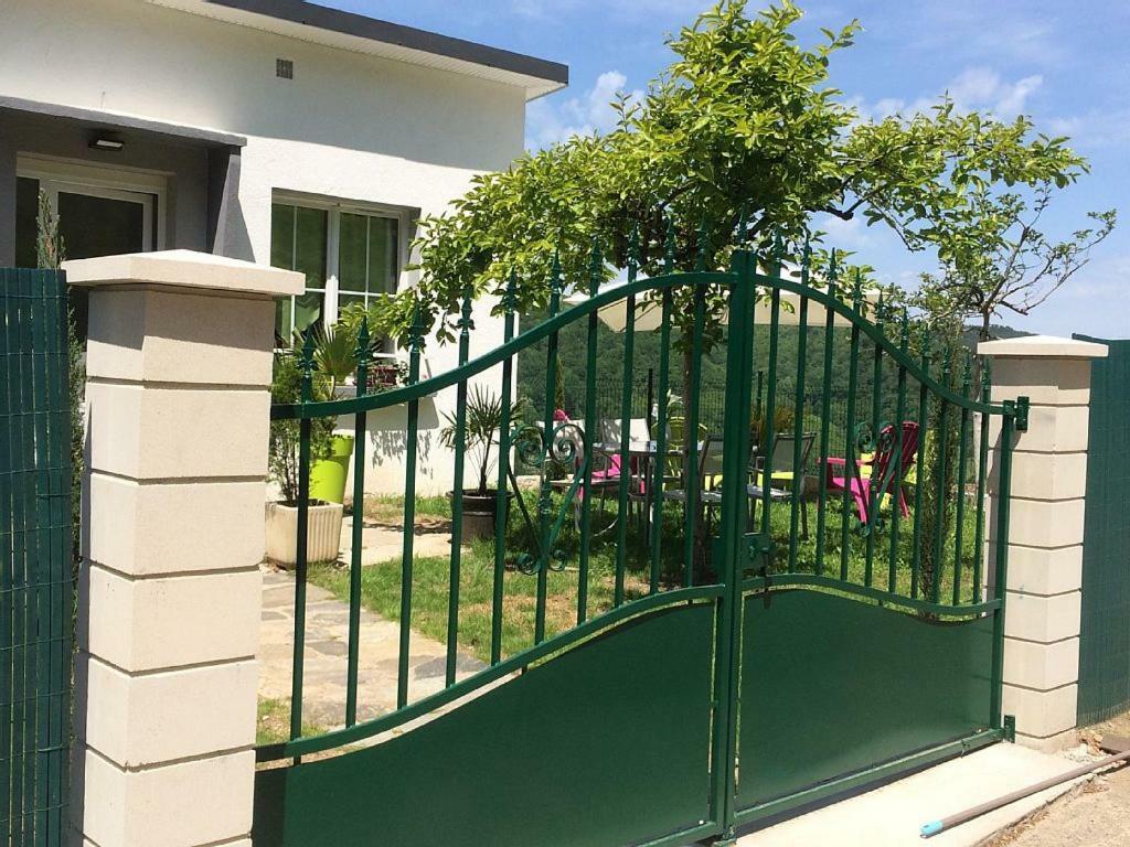 Villa Maison Blanche Tulle 1 A 4 Personnes Kültér fotó
